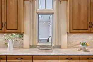 1989 Dwight Ln, Minnetonka, MN 55305 - Photo 16