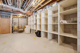 1989 Dwight Ln, Minnetonka, MN 55305 - Photo 58