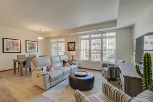 2550 38th Ave NE, Saint Paul, MN 55421 - Photo 1