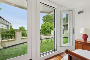 2683 E Lake Of The Isles Pkwy, Minneapolis, MN 55408 - Photo 26