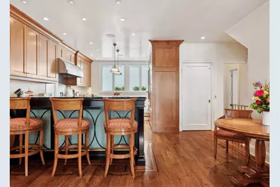 2683 E Lake Of The Isles Parkway, Minneapolis, MN 55408 - Photo 14