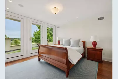 2683 E Lake Of The Isles Parkway, Minneapolis, MN 55408 - Photo 24