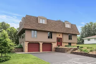 4824 Eriks Blvd, Eagan, MN 55122 - Photo 1