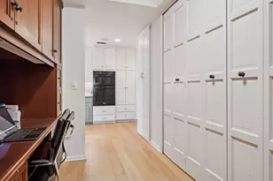 1201 Yale Pl, Minneapolis, MN 55403 - Photo 30