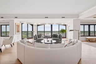 1201 Yale Pl, Minneapolis, MN 55403 - Photo 1