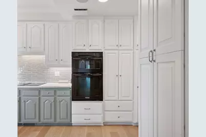 1201 Yale Place #2102, Minneapolis, MN 55403 - Photo 28