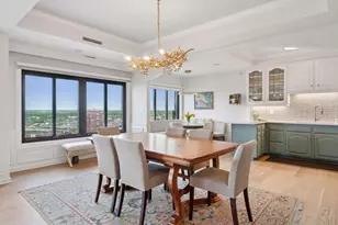 1201 Yale Pl, Minneapolis, MN 55403 - Photo 16