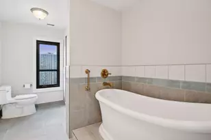 1201 Yale Pl, Minneapolis, MN 55403 - Photo 38