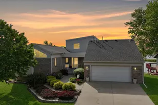 1976 Bay St, Worthington, MN 56187 - Photo 4