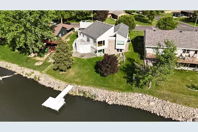 1976 Bay Street, Worthington, MN 56187 - Photo 4