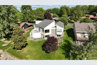 1976 Bay Street, Worthington, MN 56187 - Photo 8