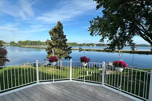 1976 Bay St, Worthington, MN 56187 - Photo 12