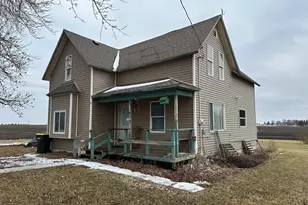 807 Co Rd 6, Renville, MN 56284 - Photo 1