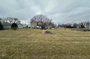 807 Co Rd 6, Renville, MN 56284 - Photo 38