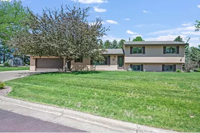 68 Southwood Drive, Fairmont, MN 56031 - Photo 1