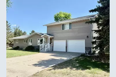 449 Centre Street W, Vesta, MN 56292 - Photo 1