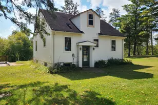 103 SW 4th St, Grand Rapids, MN 55744 - Photo 6
