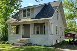 217 W Flynn St, Redwood Falls, MN 56283 - Photo 1