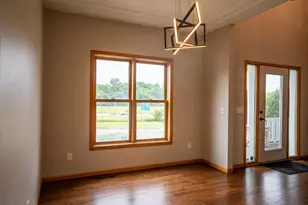 13320 Cedar Ave, Apple Valley, MN 55124 - Photo 6