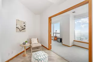 168 6th St E, Saint Paul, MN 55101 - Photo 20