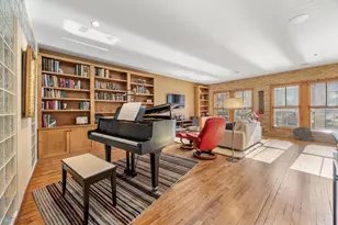 300 Broadway N, Fargo, ND 58102 - Photo 10