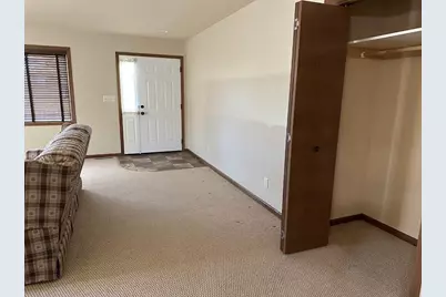 413 River Bluff Drive, Windom, MN 56101 - Photo 4