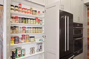 168 6th St E, Saint Paul, MN 55101 - Photo 10