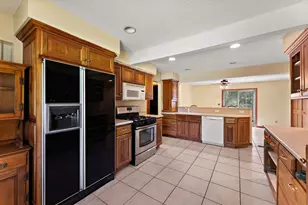 2300 Pagel Rd, Mendota Heights, MN 55120 - Photo 10