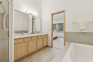 19767 Waterford Ct, Excelsior, MN 55331 - Photo 30