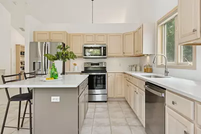 19767 Waterford Court, Excelsior, MN 55331 - Photo 14