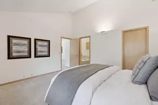 19767 Waterford Ct, Excelsior, MN 55331 - Photo 28