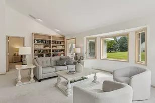 19767 Waterford Ct, Excelsior, MN 55331 - Photo 8