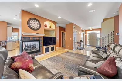 6009 27th Street S, Fargo, ND 58104 - Photo 8