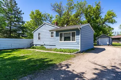 412 Hill Avenue, Crookston, MN 56716 - Photo 1