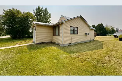 113 6th Avenue SE, Baudette, MN 56623 - Photo 26