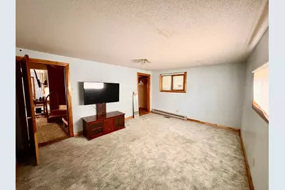 113 6th Avenue SE, Baudette, MN 56623 - Photo 12