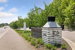 5742 Shady Oak Road S, Minnetonka, MN 55343 - Photo 40