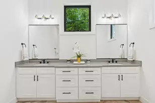 5742 Shady Oak Road S, Minnetonka, MN 55343 - Photo 28