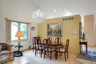 8207 Norman Creek Trail, Bloomington, MN 55437 - Photo 6