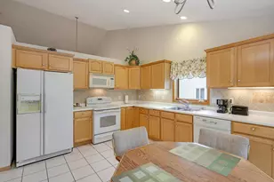 8207 Norman Creek Trail, Bloomington, MN 55437 - Photo 8