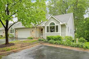 8207 Norman Creek Trail, Bloomington, MN 55437 - Photo 2