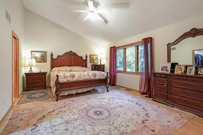 8207 Norman Creek Trail, Bloomington, MN 55437 - Photo 10