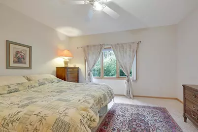 8207 Norman Creek Trail, Bloomington, MN 55437 - Photo 22