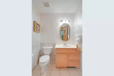 8207 Norman Creek Trail, Bloomington, MN 55437 - Photo 16