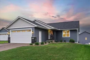 1661 Morning Glory Dr, River Falls, WI 54022 - Photo 1