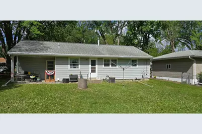 114 N 6th Avenue, Albert Lea, MN 56007 - Photo 2