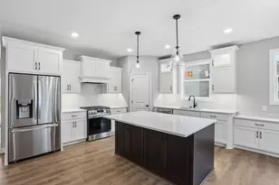 15587 Hampshire Ave S, Savage, MN 55378 - Photo 16