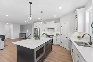 15587 Hampshire Ave S, Savage, MN 55378 - Photo 22