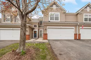 2816 Spy Glass Dr, Chaska, MN 55318 - Photo 1