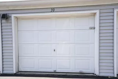 1601 N Innsbruck Drive #319, Fridley, MN 55432 - Photo 2